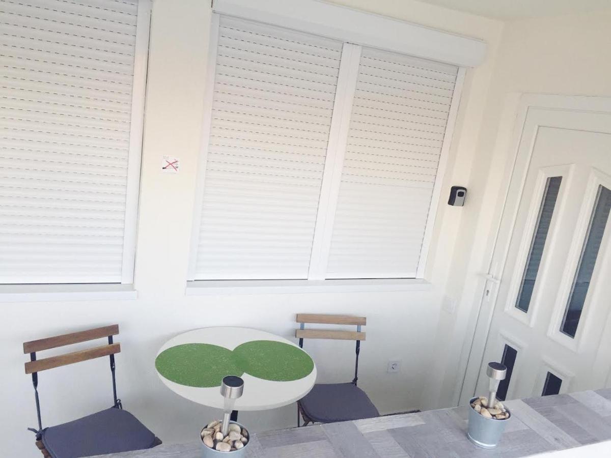 Tramini Apartmanok 埃格尔 外观 照片